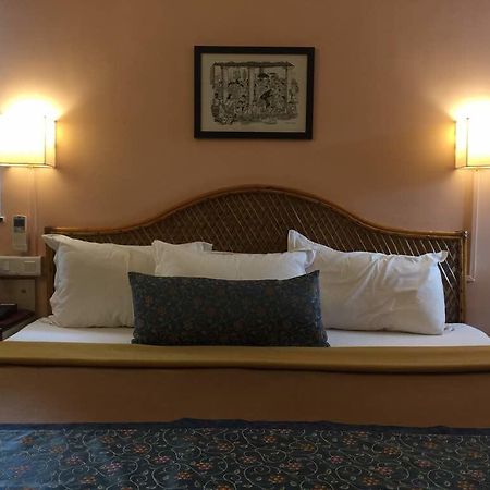 Hotel Gopika International Панаджи Экстерьер фото